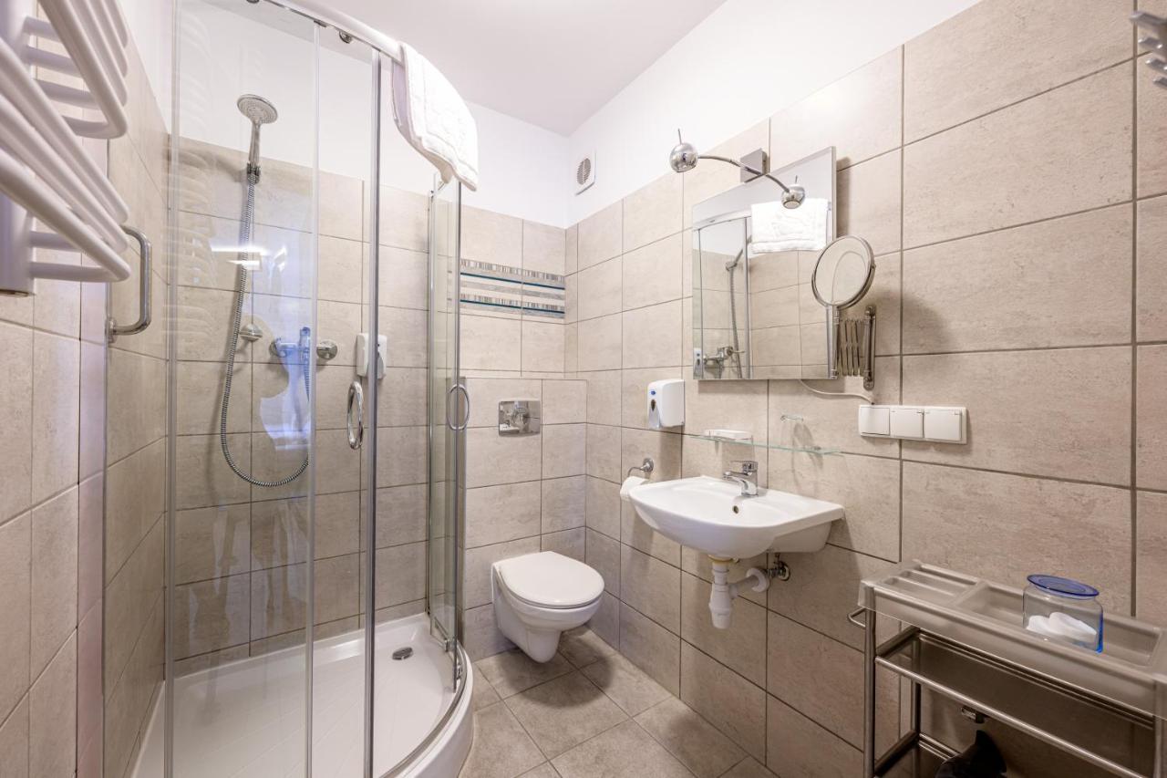 On/Set Aparthotel كراكوفيا المظهر الخارجي الصورة