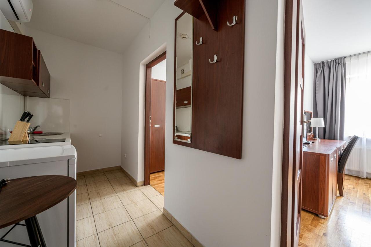 On/Set Aparthotel كراكوفيا المظهر الخارجي الصورة