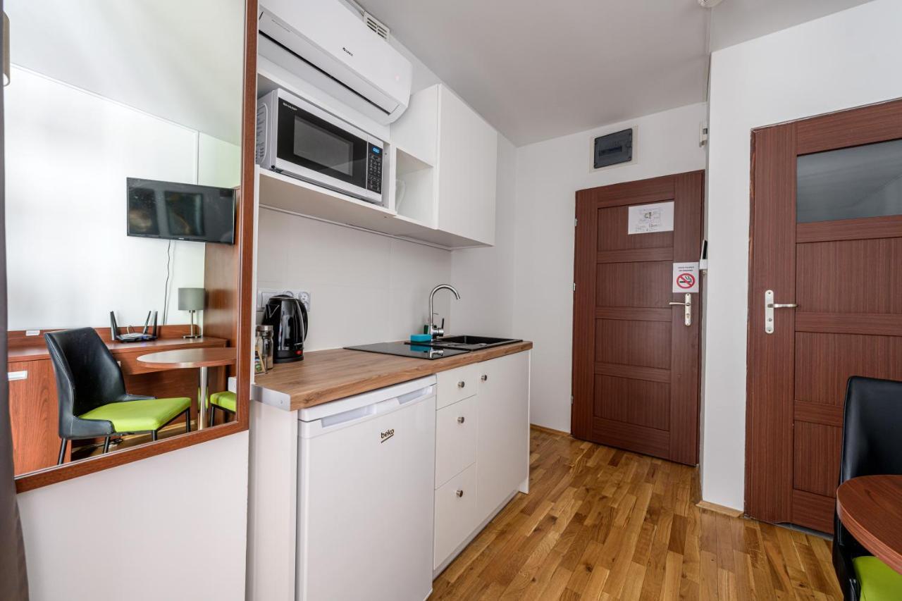 On/Set Aparthotel كراكوفيا المظهر الخارجي الصورة
