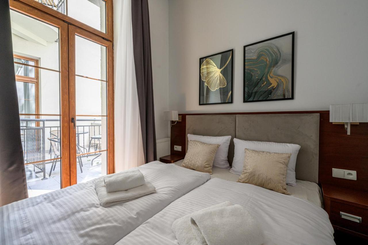 On/Set Aparthotel كراكوفيا المظهر الخارجي الصورة