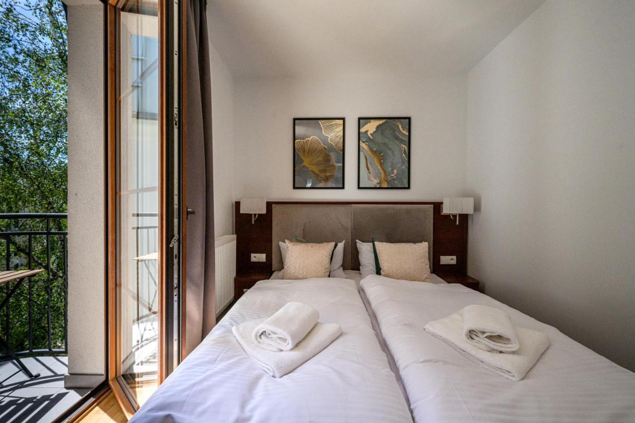 On/Set Aparthotel كراكوفيا المظهر الخارجي الصورة