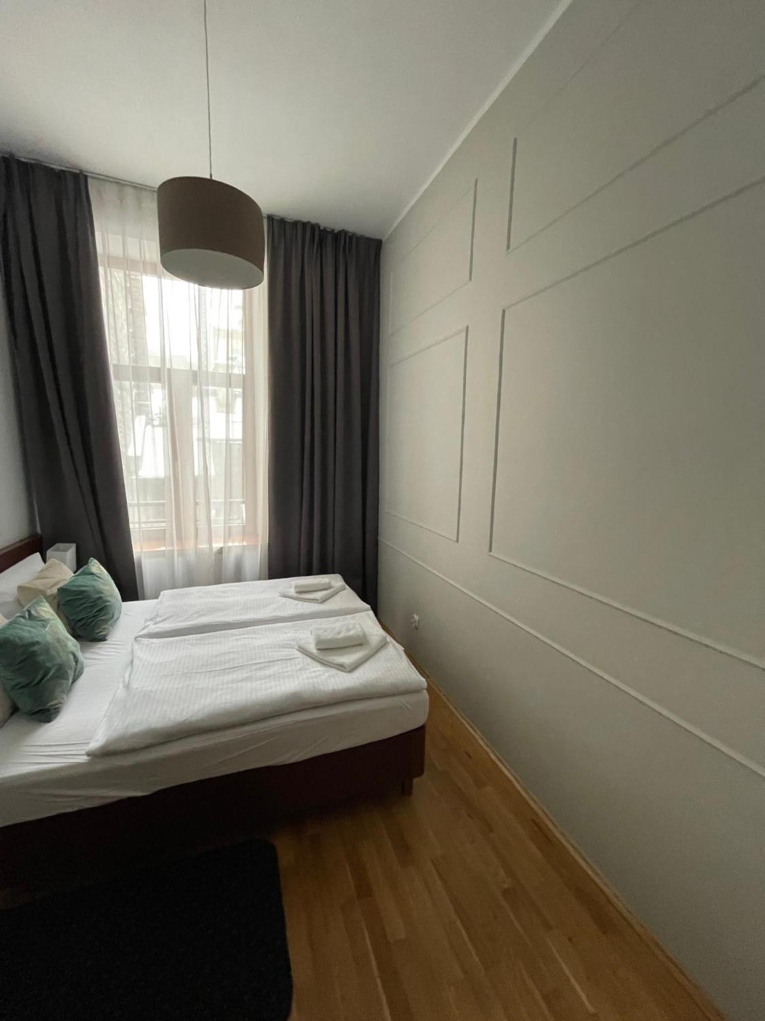 On/Set Aparthotel كراكوفيا المظهر الخارجي الصورة