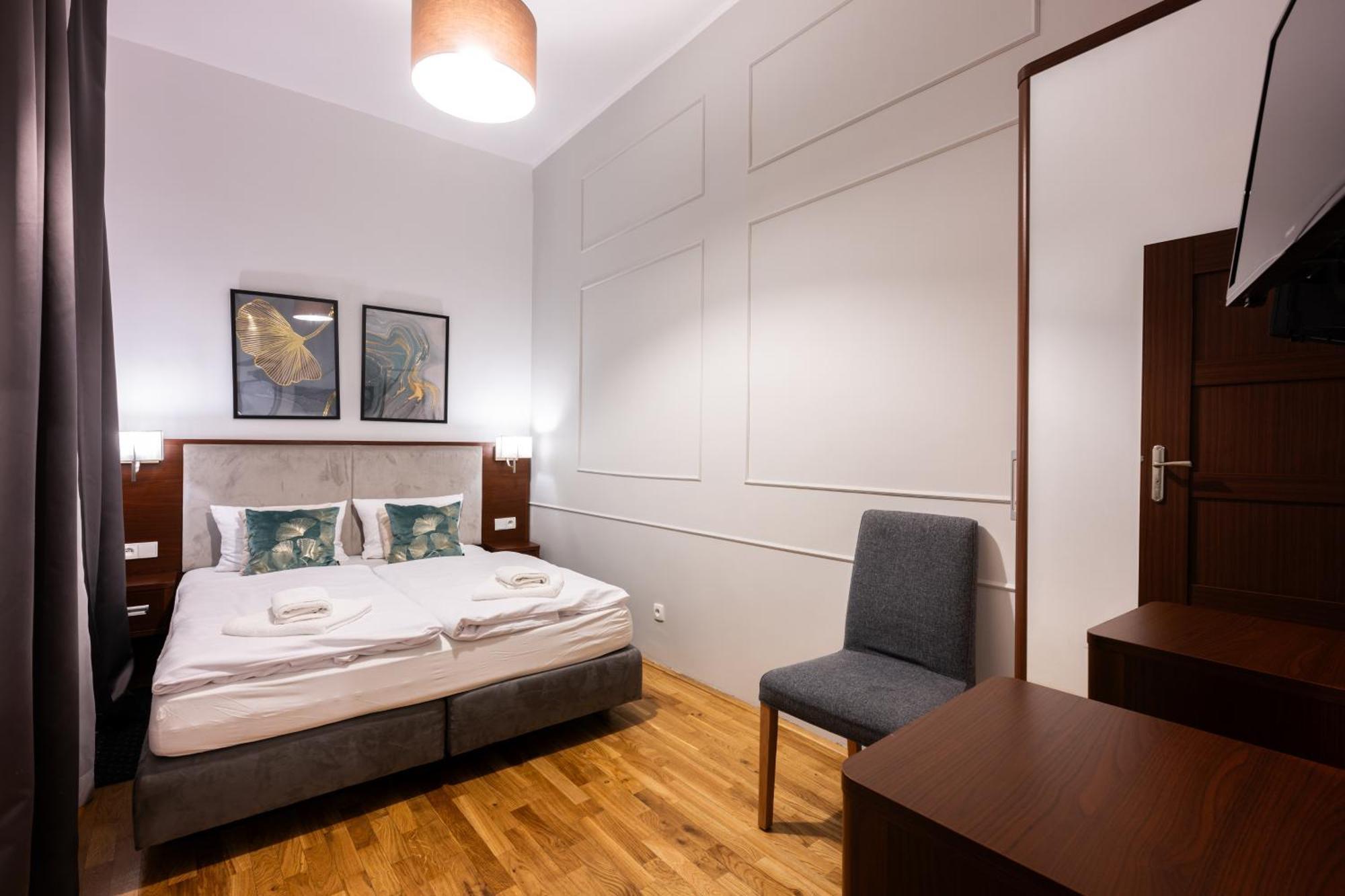 On/Set Aparthotel كراكوفيا المظهر الخارجي الصورة